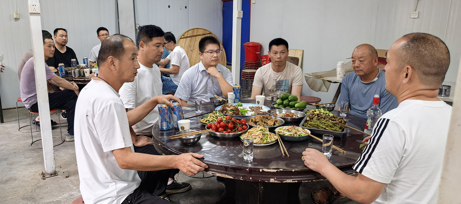 一個人的努力是加法，一群人的努力是乘法。